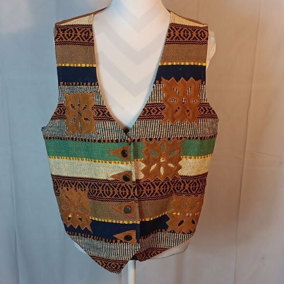 Jane Ashley Patchwork Women's Vest - Picture 6 of 6